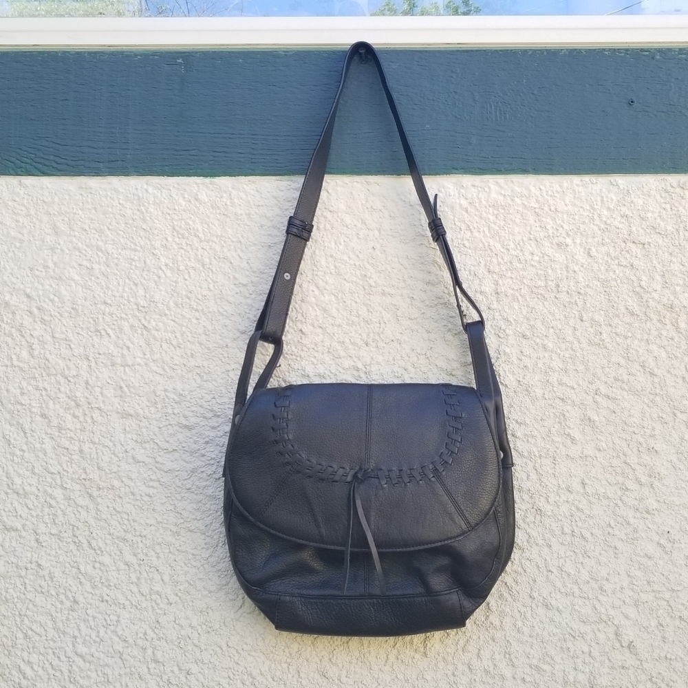 Lucky Brand black leather shoulder saddle flap bag
